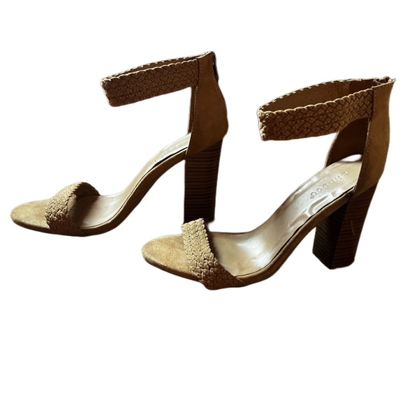 Bamboo Braided Open Toe Block Heel - Picture 2 of 10